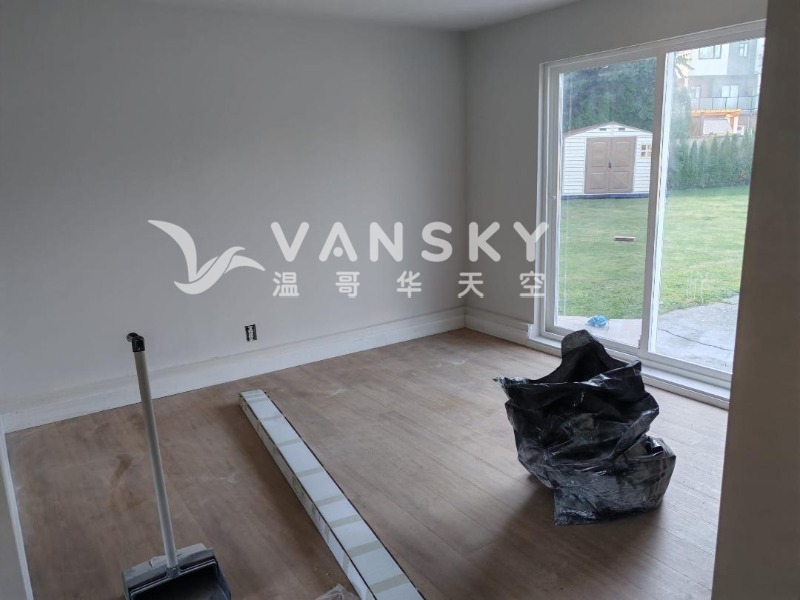 250829150731_living room 1.jpg